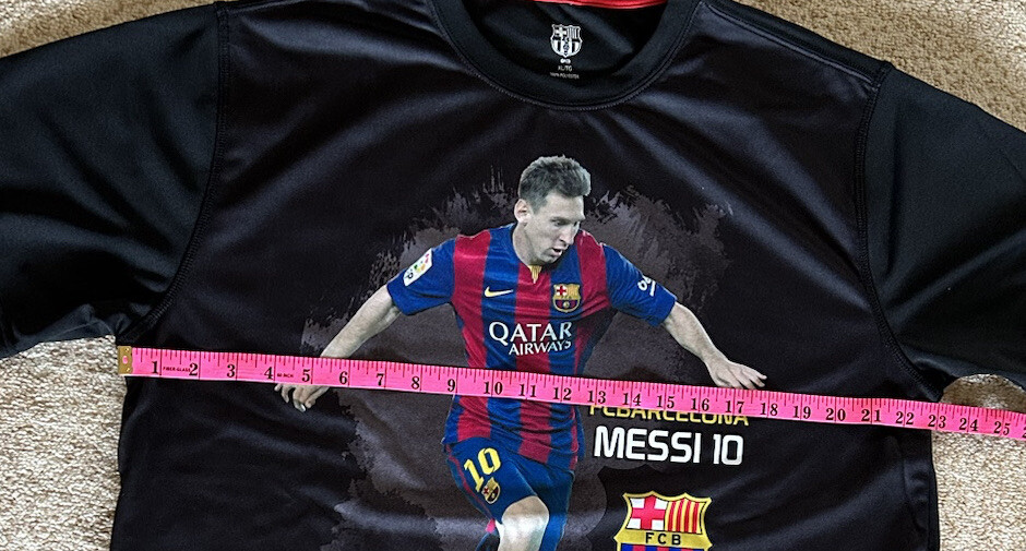 Tシャツ MESSI 10 ★ FC Barcelona Officially Licensed FC Barcelona Lionel Messi 10 Soccer T