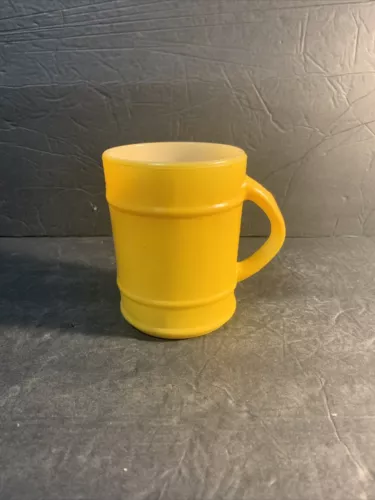 Anchor Hocking Fire King 1960's Barrel Mug Coffee Yellow Milk Glass D Handle