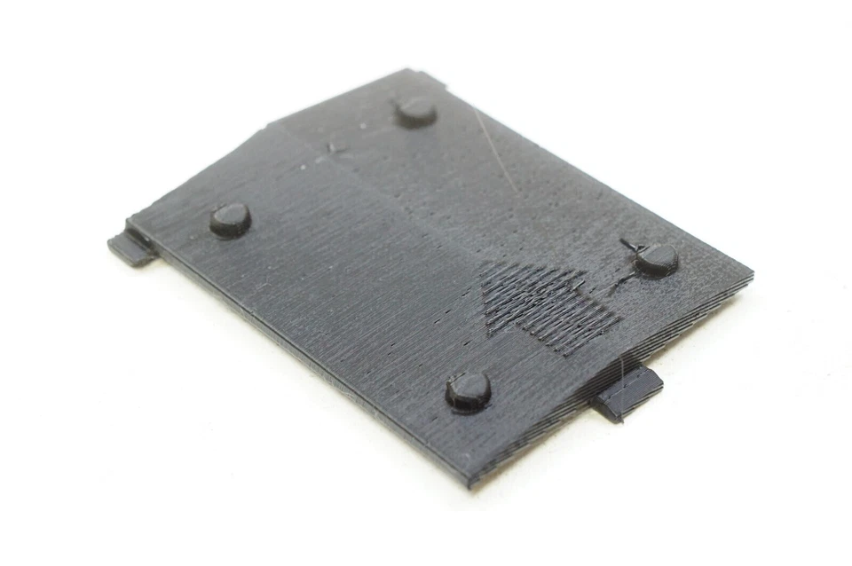 3D-gedruckte Batteriefachabdeckung für Spektrum DX2e RC Sender (Rep. SPM9017) - Bild 2 von 4