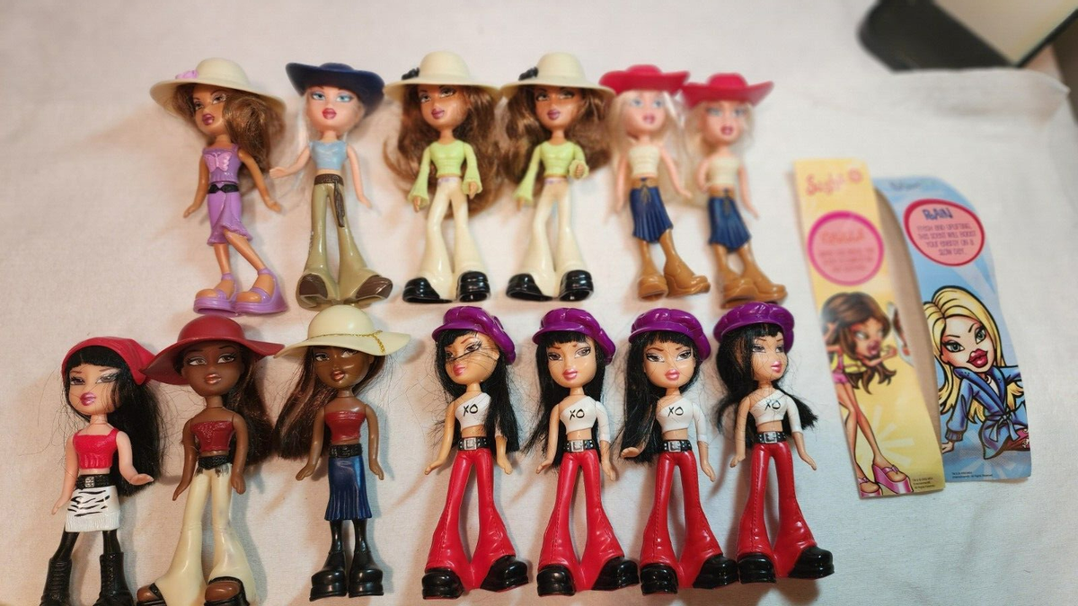 BRATZ Doll McDonald's Happy Meal Mini Bratz Dolls Set Of 13 Dolls