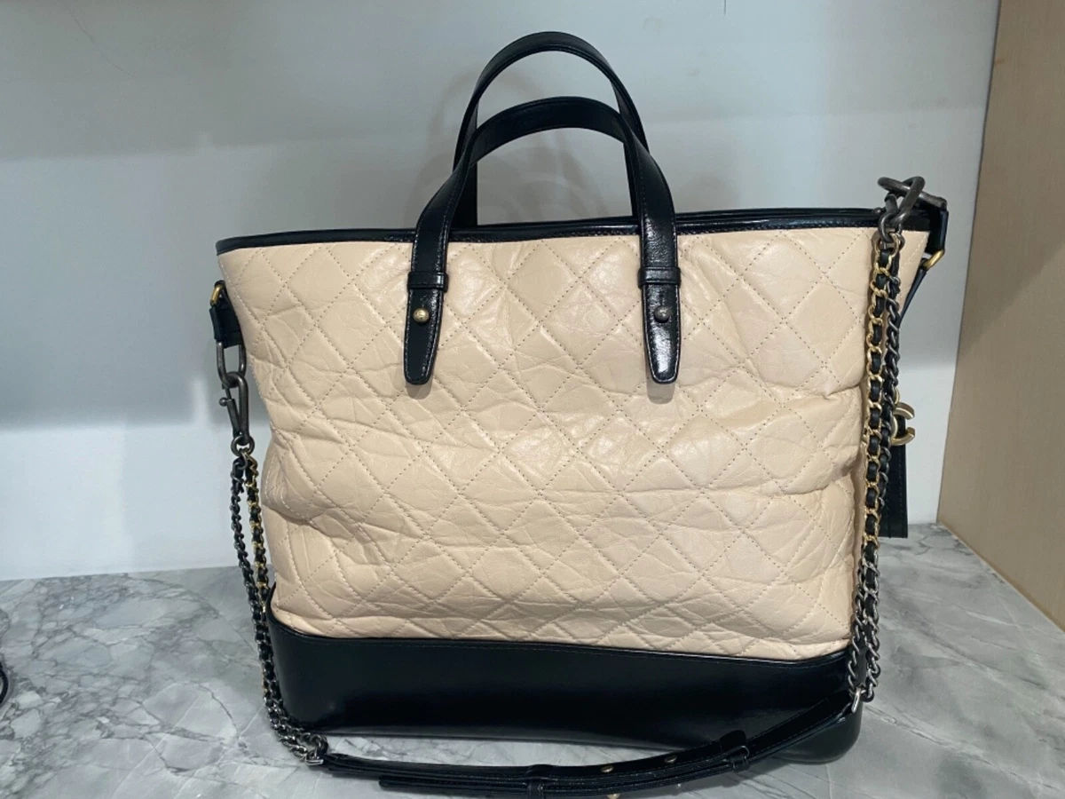 Chanel 2023 Limited Edition White Quilted Caviar Leather Large Tote Bag