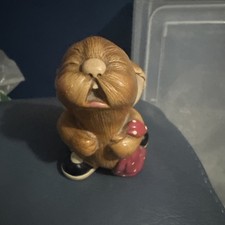 Vintage PENDELFIN Bunny Rabbit Figurine Barney Red Blanket Towel