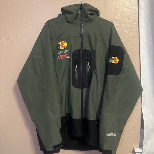 00s Bass Pro Shops GORE-TEX Parka | Que Pacho