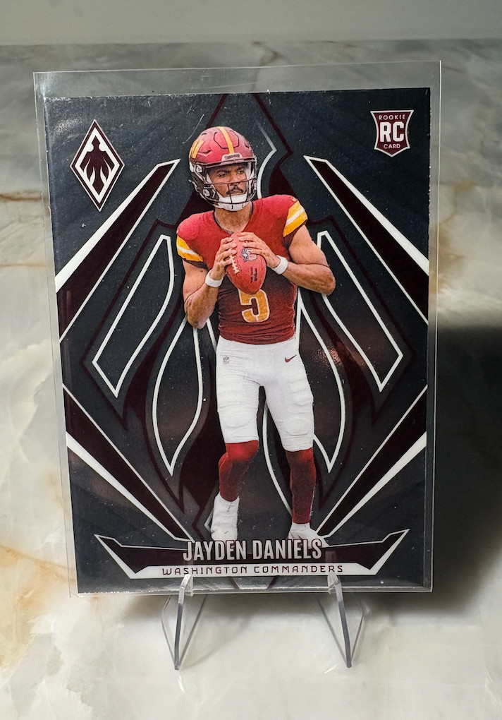 2024 Panini Phoenix - Rookies Jayden Daniels #198 Silver (RC)