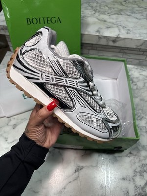 Bottega Veneta Orbit Sneaker Silver/White/Black Low Top Lace-Up New Box