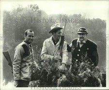 Press Photo Joe Foss and competitors in 