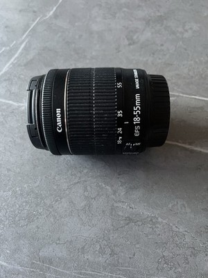 Canon EF-S 18-55mm f/3,5-5,6 IS STM Objektiv - Schwarz