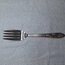 National Silver Co A1 Rose And Leaf silverware lot of 1 Serving Fork