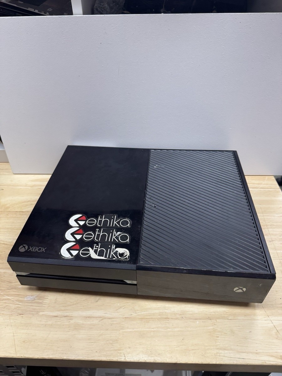 Microsoft Xbox One 500GB Console Gaming System 1540 - *Disk reader