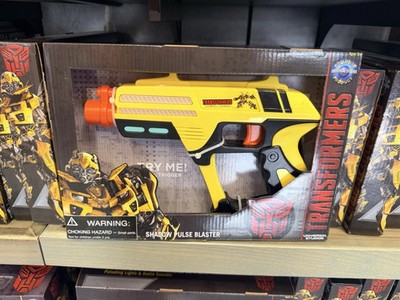 Universal Studios Exclusive Transformers Bumblebee Shadow Pulse Blaster Sealed