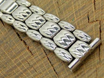 Kaye Vintage Quadraflex Expansion Stainless Steel 19mm Pre-Owned Watch Band