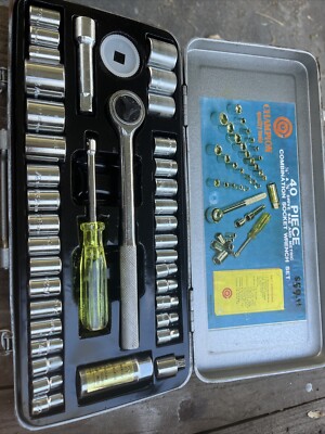 #H - Champion 40 Piece Socket Wrench Set 1/4  3/8  SAE & Metric New