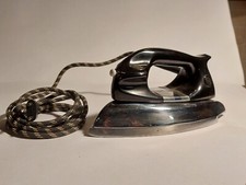 FERRO DA STIRO VINTAGE  ELETTRICO IN OTTIMO STATO  ANNI 50 Funzionante