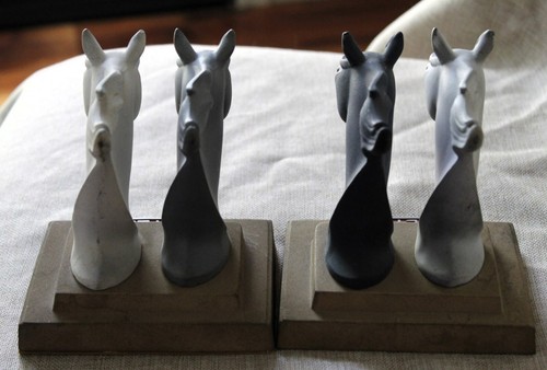 Pair Vintage Horse Head Statues Cast Metal Mid-Century Equestrian Decor METCO - Picture 4 of 11