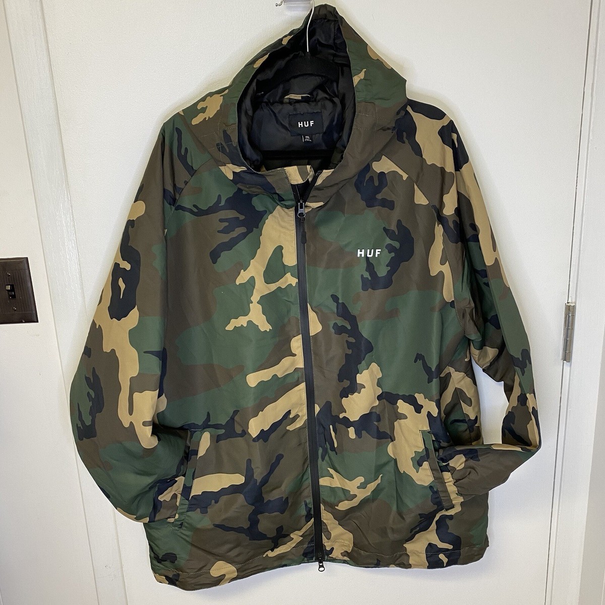 Huf Worldwide Camo zip in hoodie Skateboarding Jacket Mens Size 