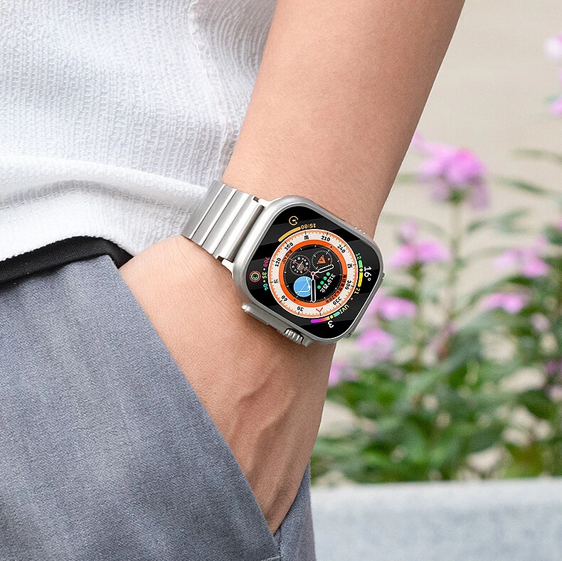 Titanium Band 38/40/41/42/44/45/49mm For Apple Watch Series 1-10/SE/Ultra Strap - Image 3 of 4