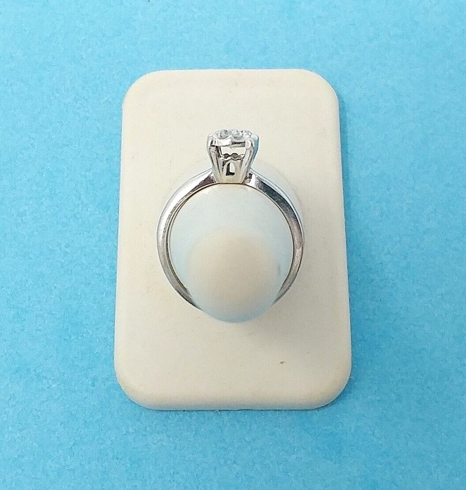 Ladies .36ct brilliant  SI-1 round real diamond 14k white gold engagement ring - Image 4 of 4