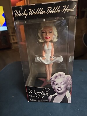 Marilyn Monroe ~  (White Dress) ~ Funko Wacky Wobbler ~ 2007 ~ Rare