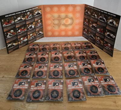 PHILADELPHIA FLYERS 24 Mini Puck Collection  ( no Kapanen) 05/06 Season + binder