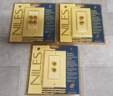NEW 3X Niles Audio/Video Speaker/Amplifier Convenience Outlet 5W-2D SEE PICS