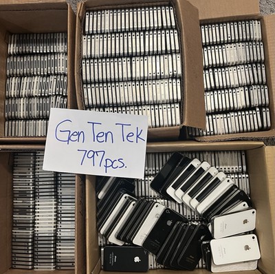 Lot of 797 Apple iPhone 4s A1387  8GB/16GB/32GB (White/Black) As Is For Parts