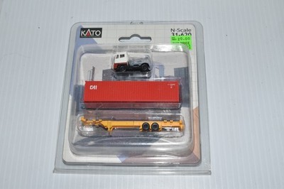 Kato N 31-620 Yard Truck And Trailer With 40' Container And Chassis  (ETF48)