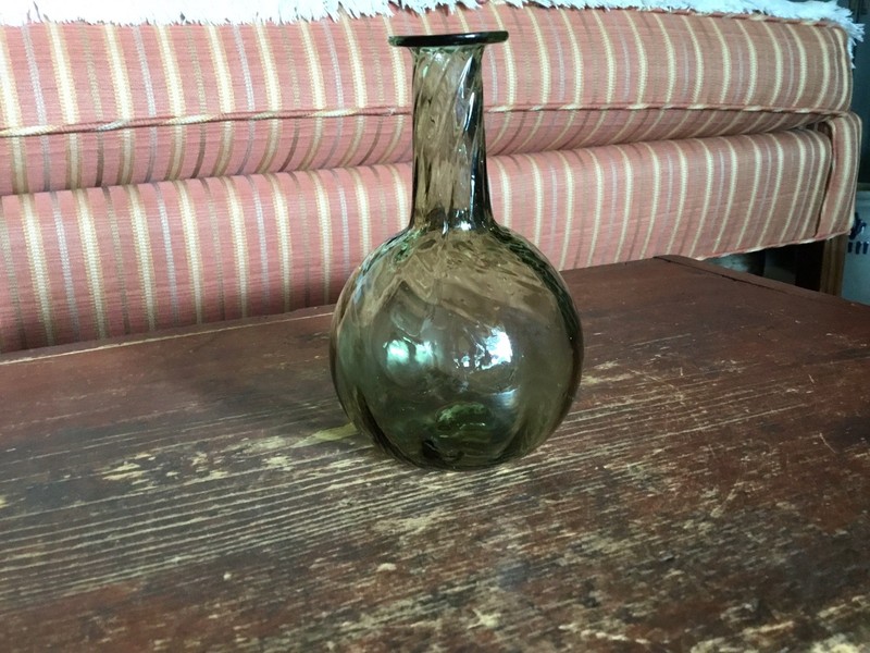 VINTAGE FREE HAND BLOWN GLASS SWIRL BOTTLE OPEN PONTIL ZANESVILLE, OHIO STYLE