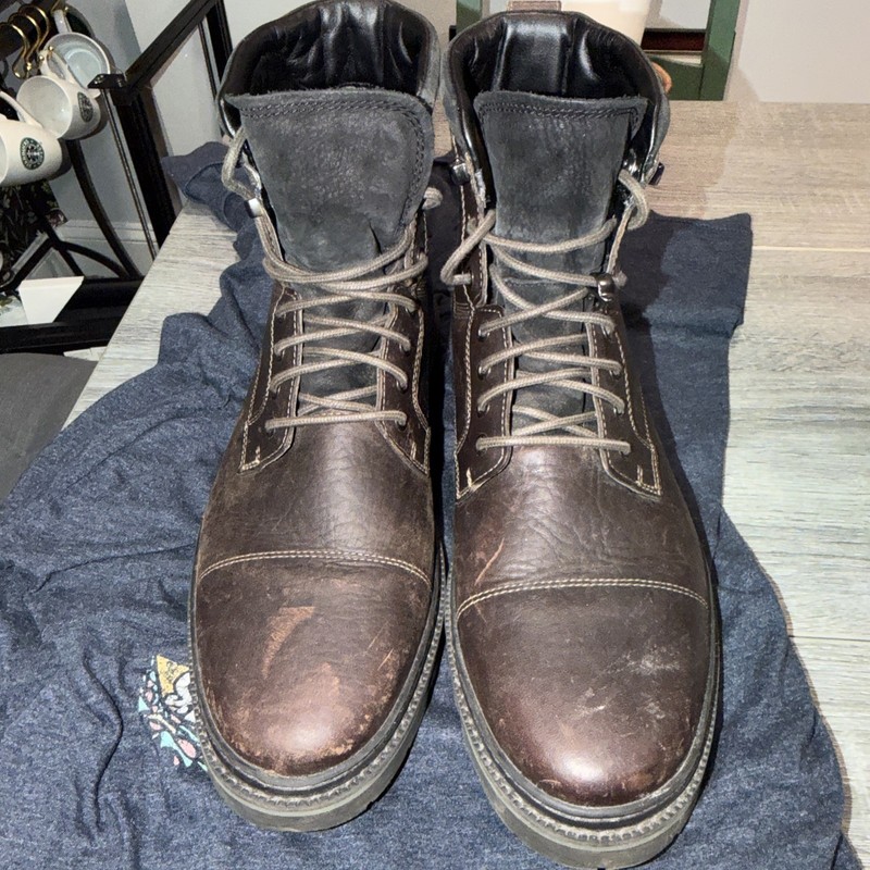 Size 10.5 Timberland Sensorflex Boots Brand New. No Box Just Been Sitting