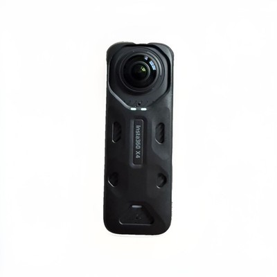 Insta360 X4 mit umfangreichem Premium Zubehörpaket