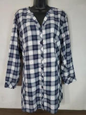 Catherines Button Up Shirt Women's Size 1X Textured Plaid V-neck 3/4 Sleeves