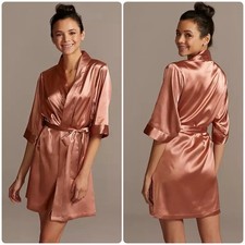 David’s Bridal Satin Wrap Tie Dressing Robe Desert Coral Size S/M