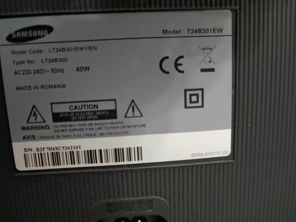 Monitor Samsung LED 24 Pollici ROTTO - Immagine 3 di 3