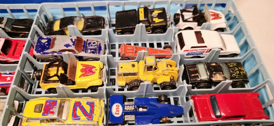 Винтажный 80-х спичечный коробок автомобильный чехол - Hot Wheels - спичечный коробок - 60-х 70-х 80-х - 45 автомобиля лот - Изображение 3 из 4