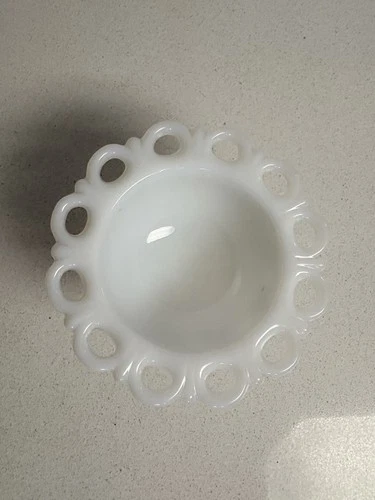 Vintage Anchor Hocking LACE EDGE Milk Glass Compote Pedestal Dish 5" BOWL
