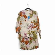 NWT Cupshe Floral Hawaiian Medium Resort Beach Cover Up Button