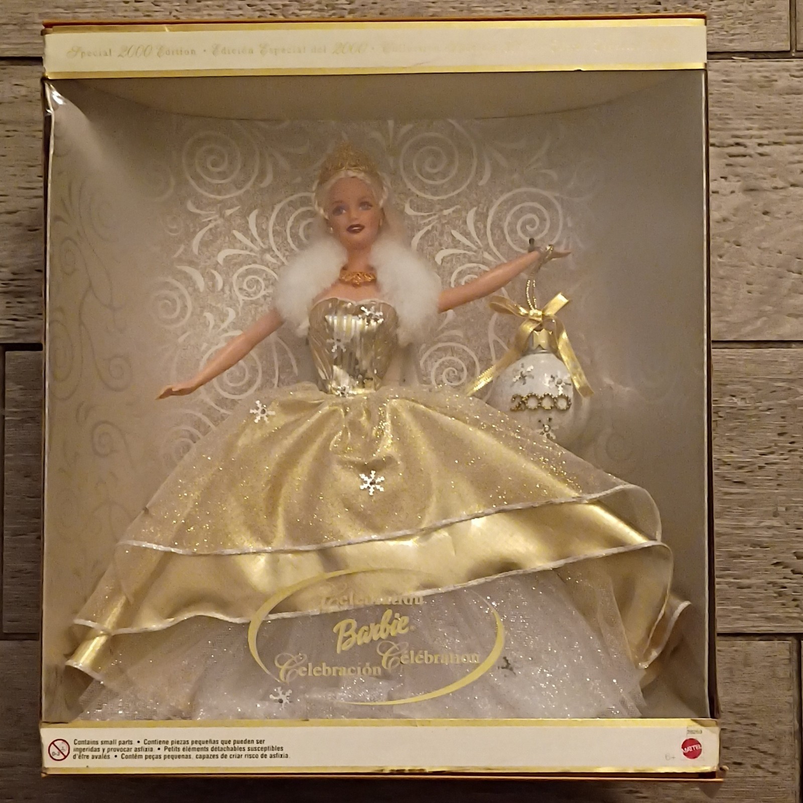 Mattel Barbie Holiday Celebration 2000 Special Edition Doll 
