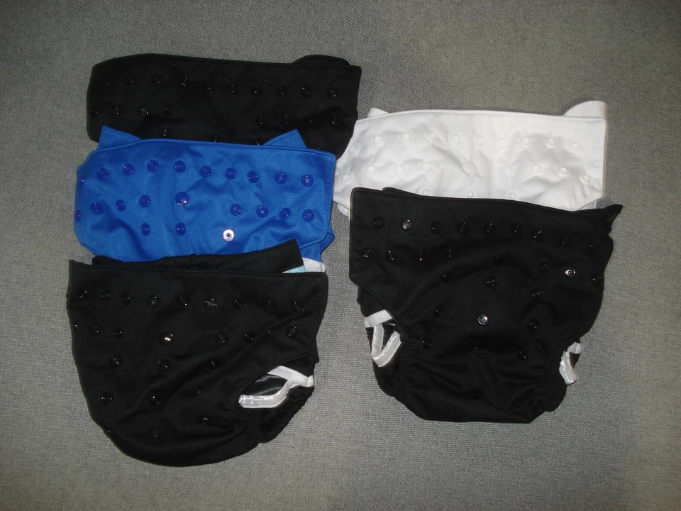 Lot of 5 Alva Baby Cloth Diapers + New Carter 6M baby body suit - Image 2 of 4