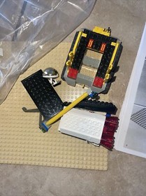 LEGO 6456 - Town: Space Port - Mission Control - 1999 - NO BOX