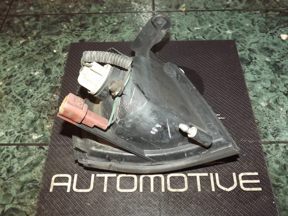 91-96 USDM OEM Infiniti G20 P10 luz de esquina delantera lado conductor lámpara 210-63321 FL Foto 4 de 4