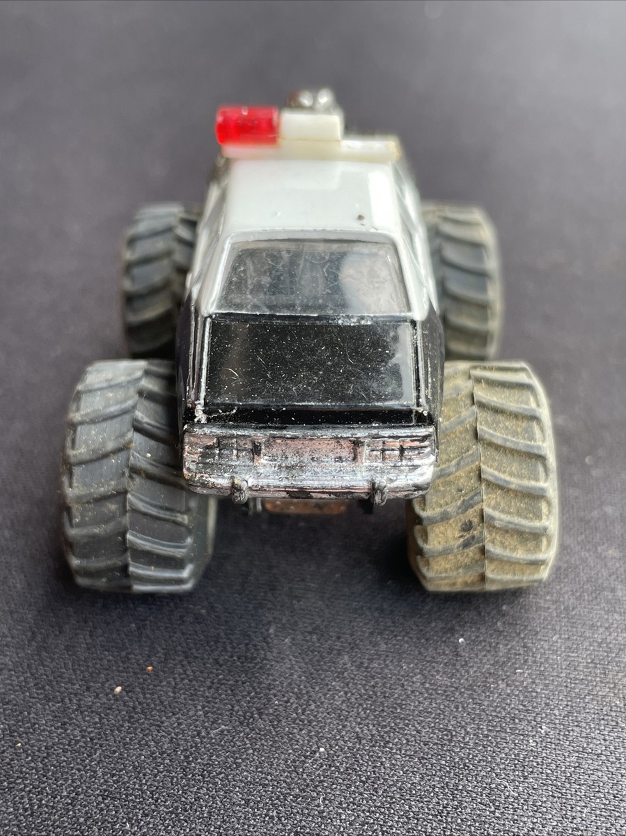 Zylmex ZEE Toys Renegades P5007 4x4 Monster Truck Swat Unit Police