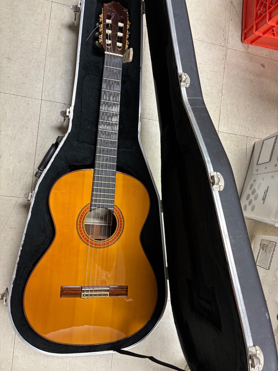 Cordoba 75r Natural Classical Acoustic Guitar w/ Hard Case