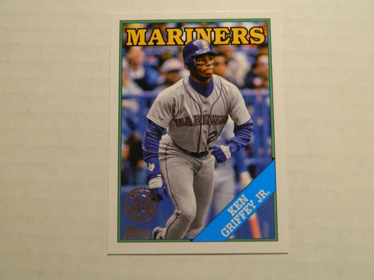 2023 Topps 1988 retro 35th Anniversary Card of Ken Griffey Jr