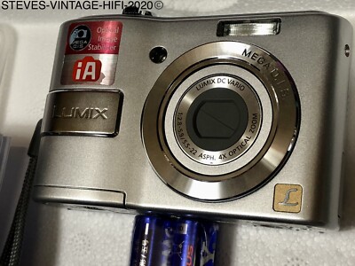 Panasonic LUMIX DMC-LS85 Digital Camera - Silver MINT Boxed + 32GB