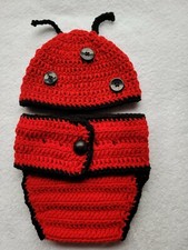 New Ladybug Hat and Diaper Cover Baby Photo Prop for 3 to 6 month infant
