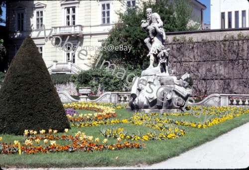Statuaria da giardino Mirabell 1980 Salisburgo Austria Kodachrome 35 mm scivolo - Foto 1 di 2