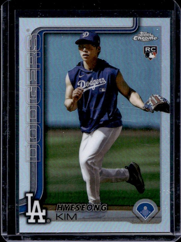 2025 Topps Chrome Update Hyeseong Kim Image Variation RC SSP #USC312 Dodgers