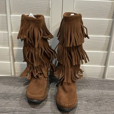 MINNETONKA 1632 Womens Brown Calf High 3 Layer Suede Fringe Boho Moccasin 7 NWOT