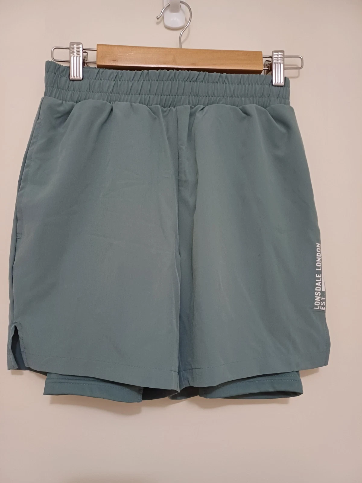 Lonsdale Helston Boys Teen Youth Sage Color Active wear Shorts Size XS