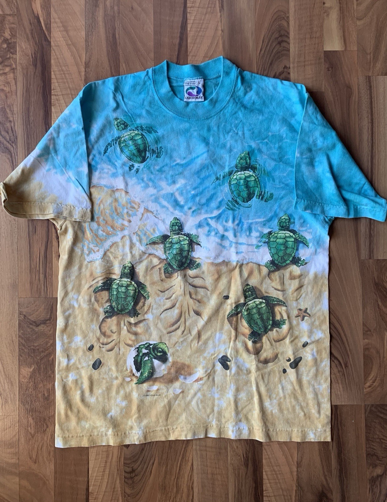 Vintage 1996 Liquid Blue Sea Turtle T Shirt Mens Beach Ocean Shells AOP L 90s