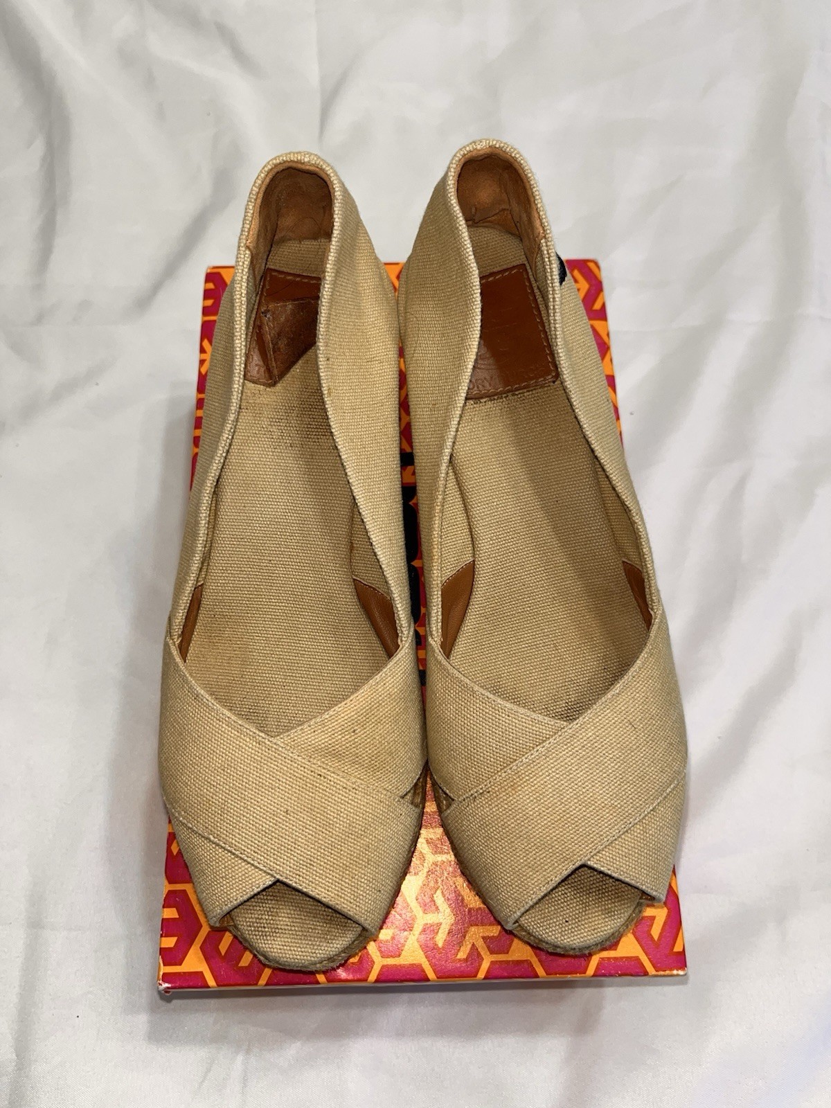 NIB Tory Burch Filipa Espadrille wedge criss cross heel shoe. Oatmeal. Size 8 thumbnail 4